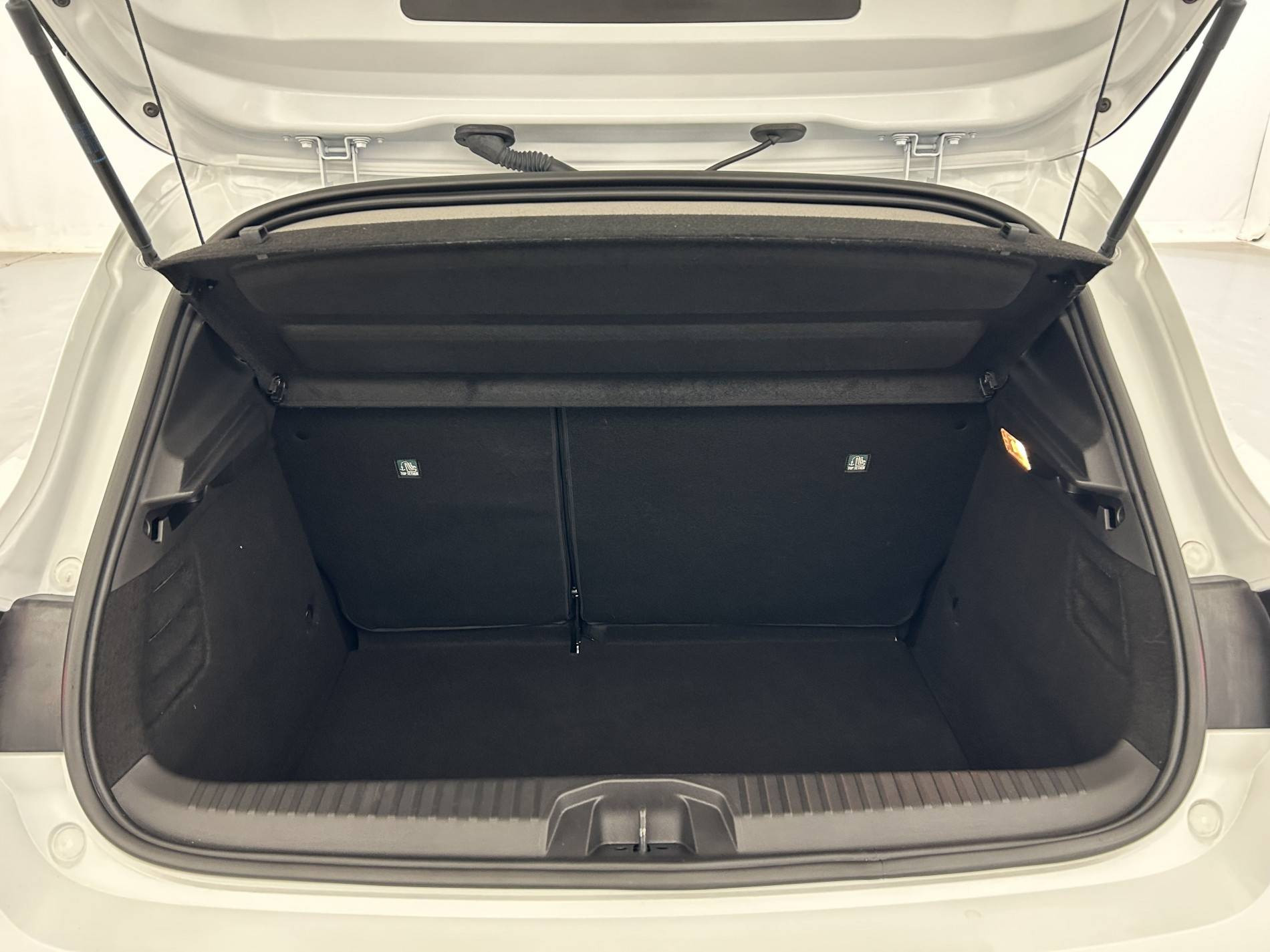 Vente en ligne Renault Clio 5 Clio Blue dCi 100 ch GSR2 au prix de 18 990 €