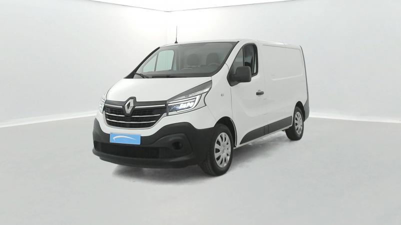 Vente en ligne Renault Trafic 3 Fourgon TRAFIC FGN L1H1 1000 KG DCI 120 au prix de 21 270 €