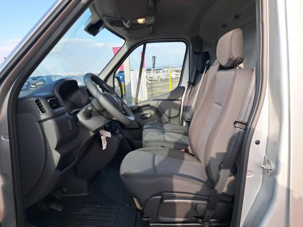 Vente en ligne Renault Master 3 Fourgon MASTER FGN TRAC F3500 L3H2 BLUE DCI 150 au prix de 39 990 €