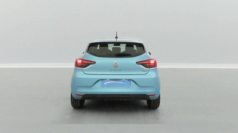 Vente en ligne Renault Clio 5 Clio E-Tech 140 au prix de 16 490 €