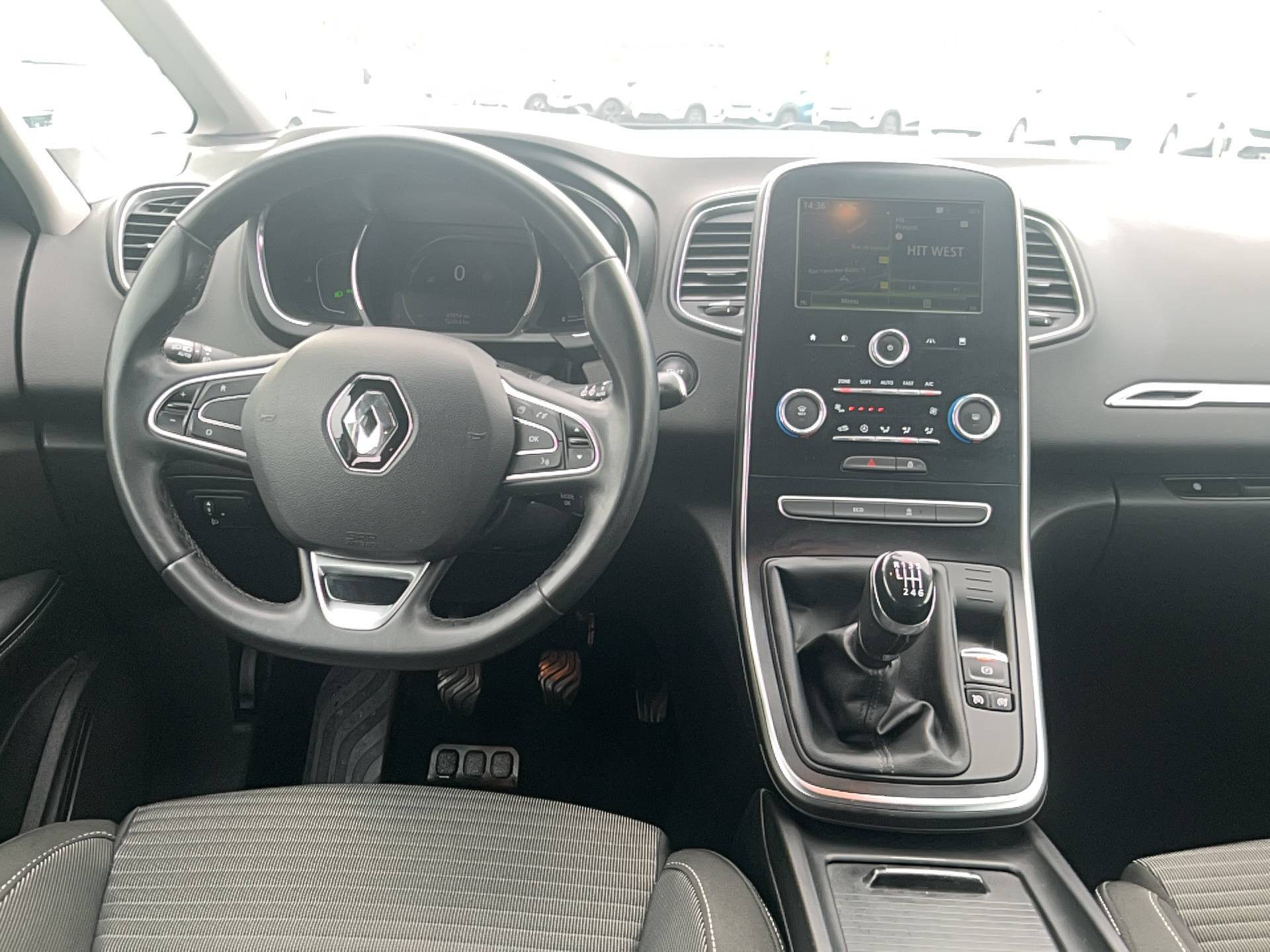 Vente en ligne Renault Scenic 4 Scenic Blue dCi 120 au prix de 15 990 €