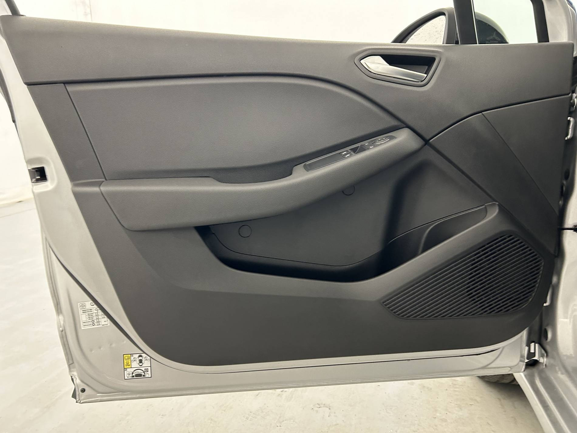 Vente en ligne Renault Clio 5 Clio TCe 90 au prix de 14 990 €