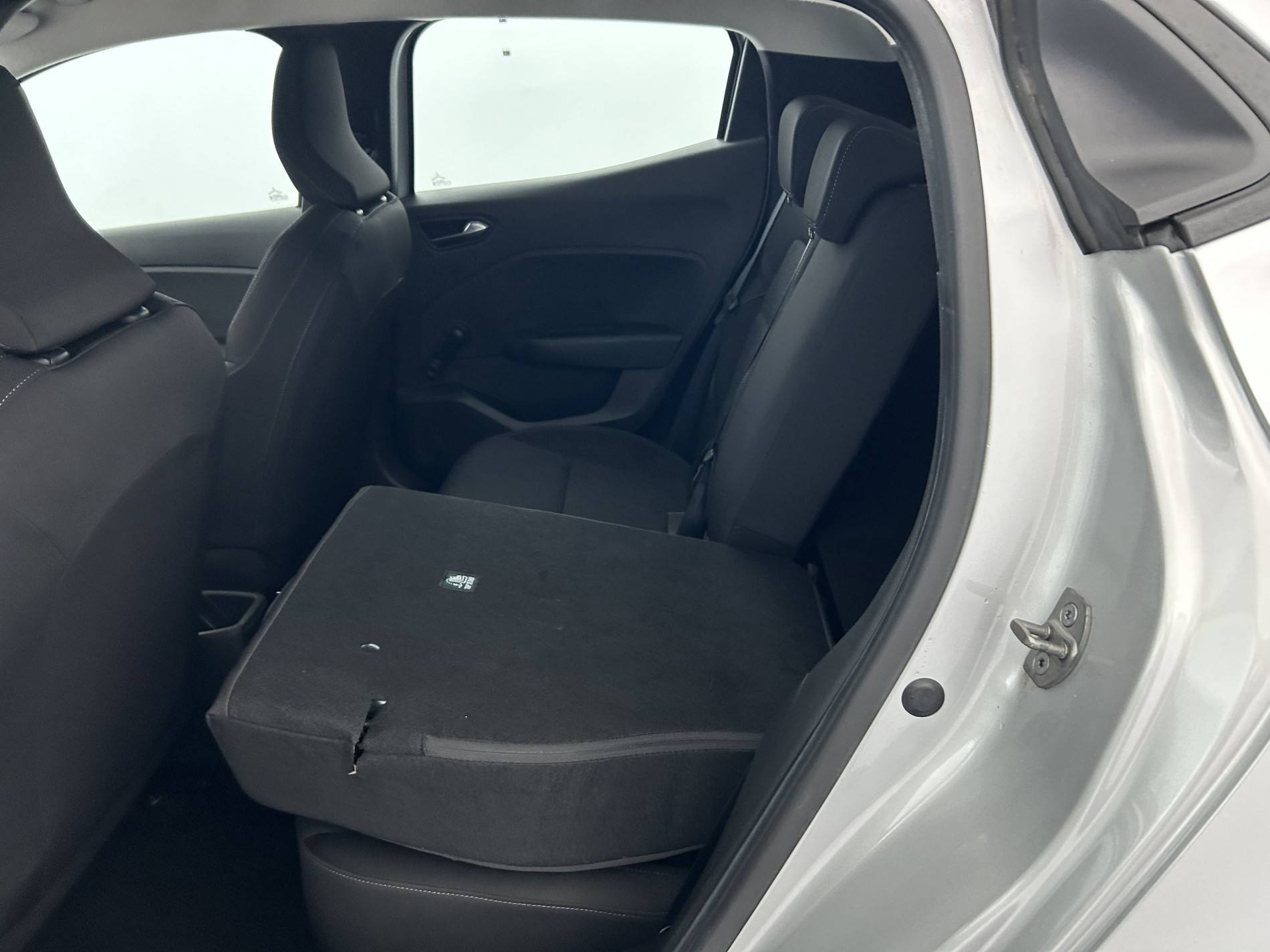 Vente en ligne Renault Clio 5 Clio TCe 90 au prix de 14 990 €