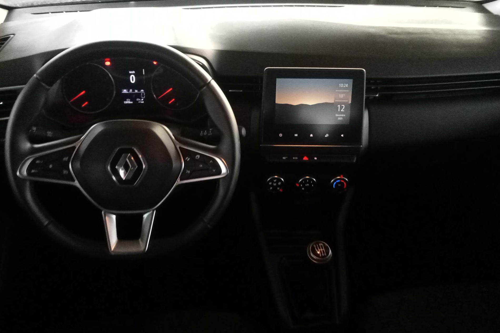 Vente en ligne Renault Clio 5 Clio TCe 90 au prix de 15 490 €