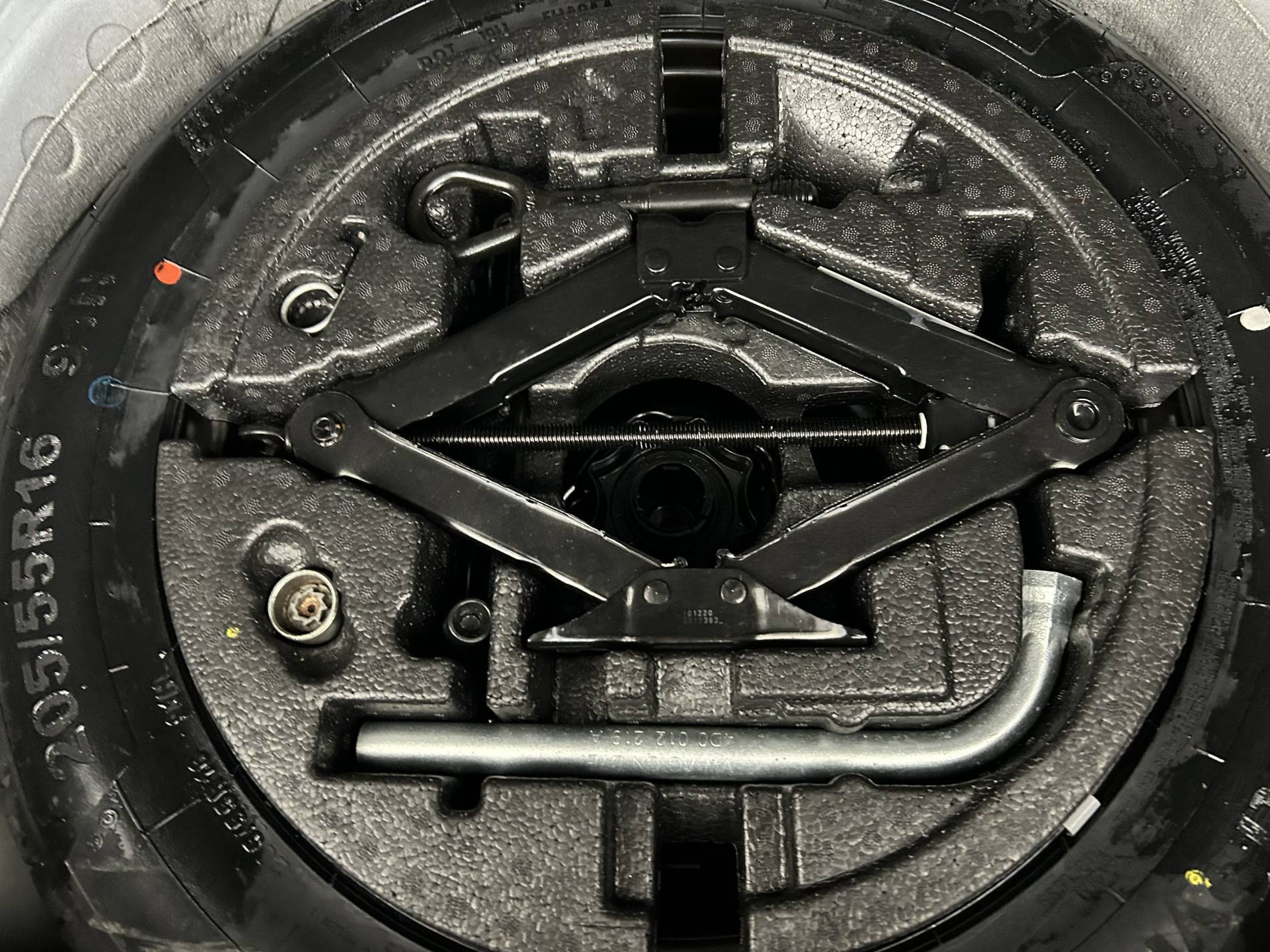 Vente en ligne Volkswagen T-Cross  1.0 TSI 110 Start/Stop BVM6 au prix de 17 990 €