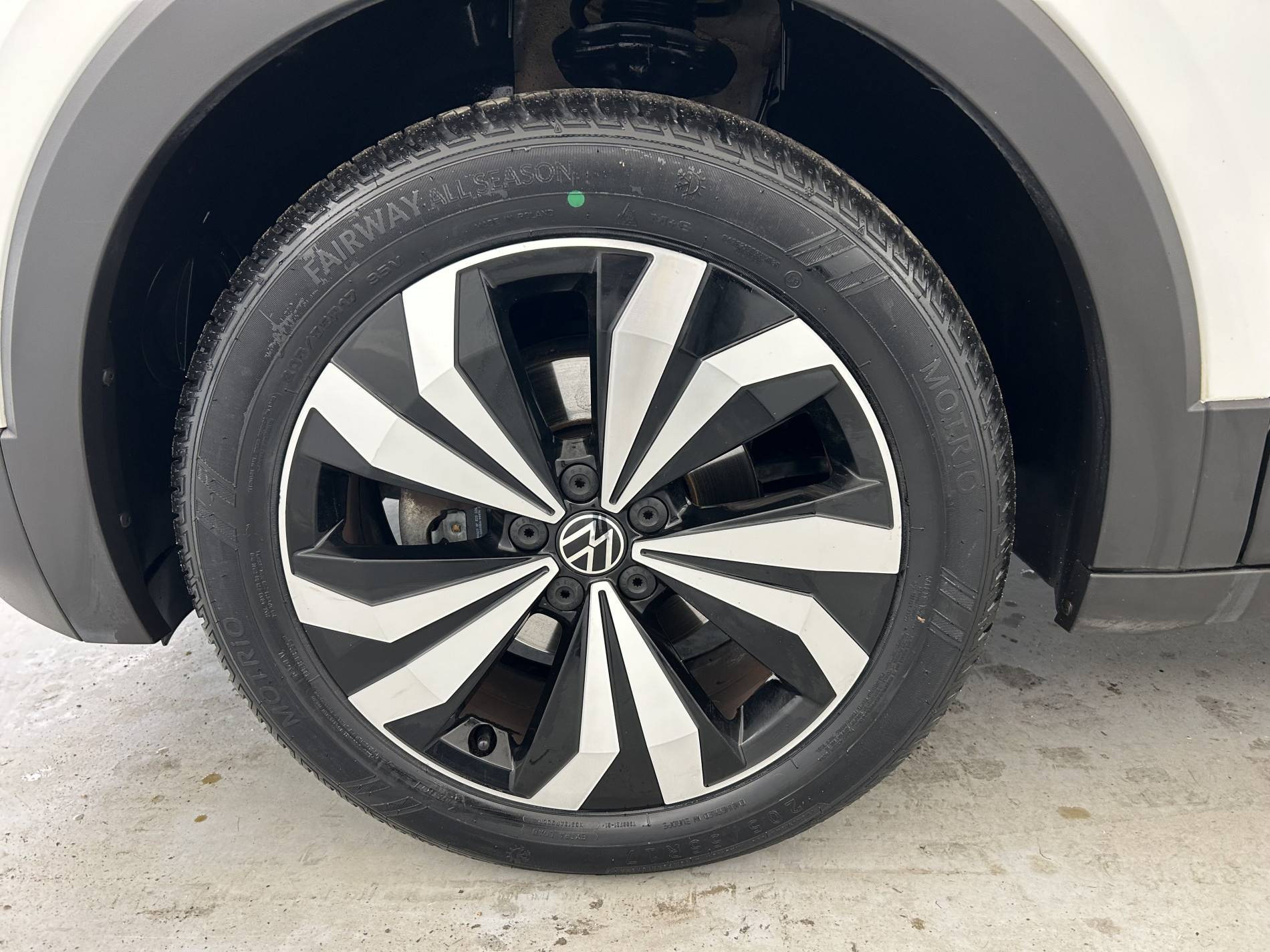 Vente en ligne Volkswagen T-Cross  1.0 TSI 110 Start/Stop BVM6 au prix de 17 990 €