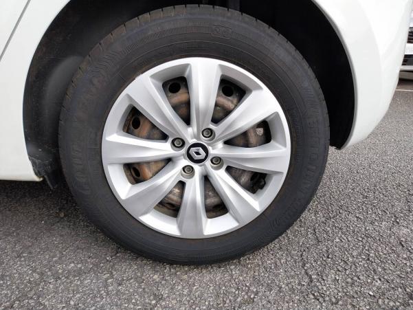 Vente en ligne Renault Clio 5 Clio SCe 65 - 21 au prix de 10 990 €