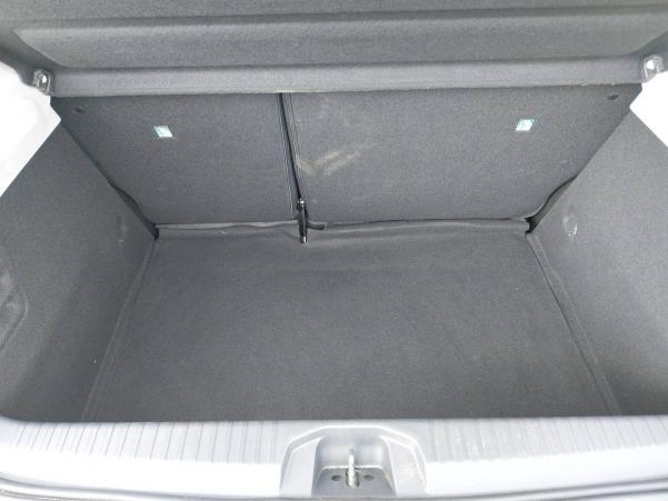 Vente en ligne Renault Clio 5 Clio SCe 65 - 21 au prix de 10 990 €