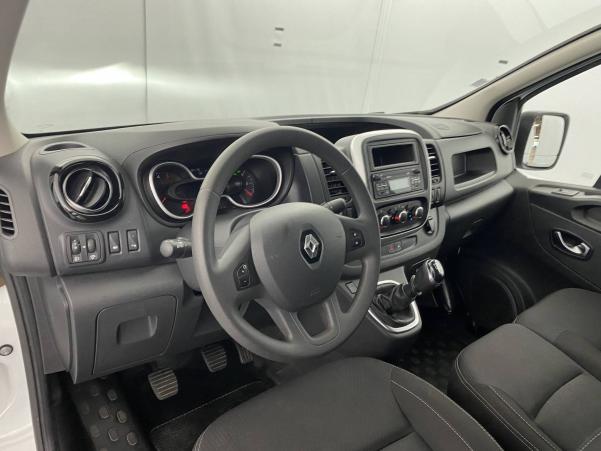 Vente en ligne Renault Trafic 3 Fourgon TRAFIC FGN L2H1 1300 KG DCI 120 au prix de 20 990 €