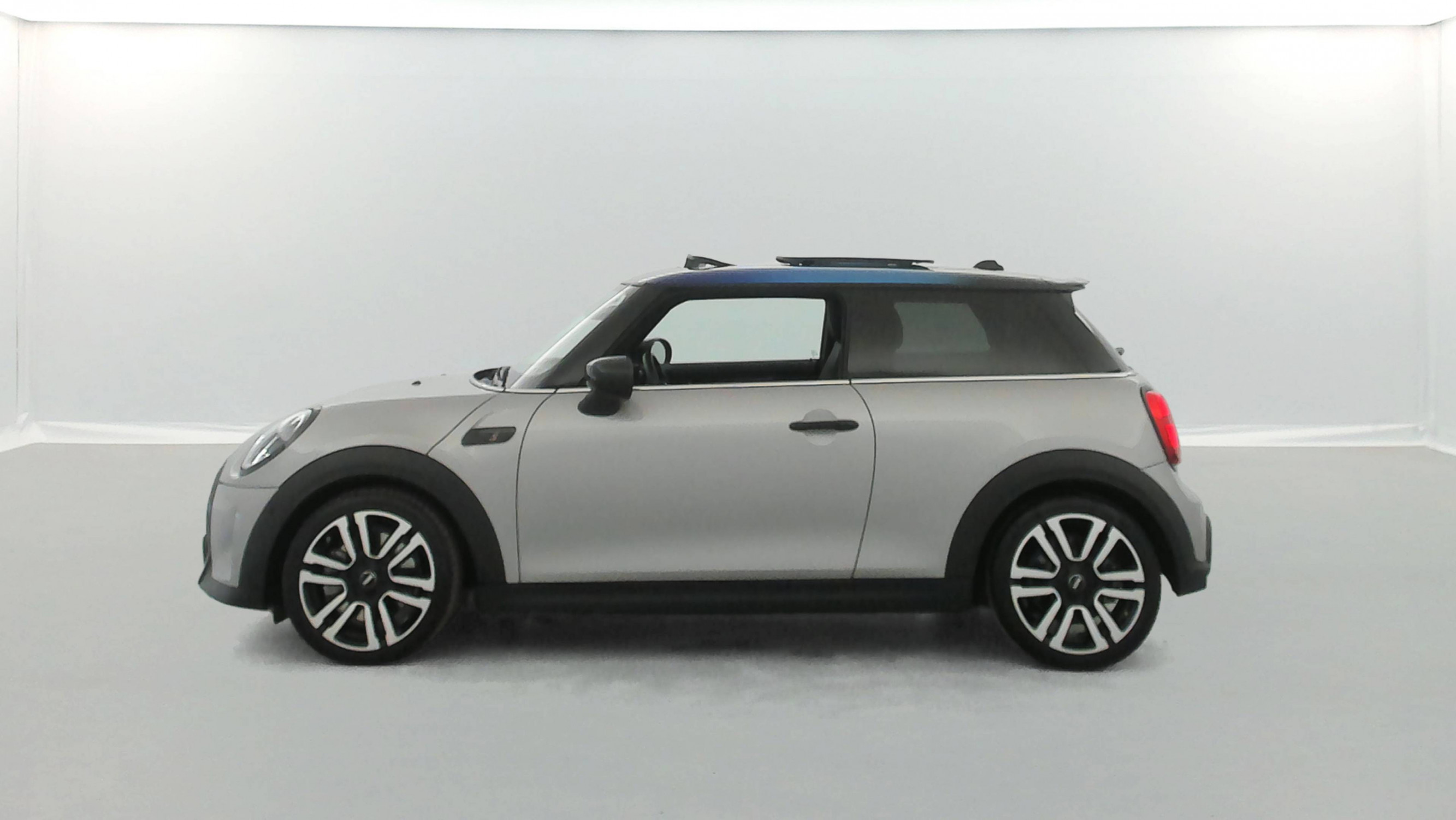 Vente en ligne Mini Mini Hatch 3 portes Hatch 3 Portes Cooper S 178 ch DKG7 au prix de 30 990 €