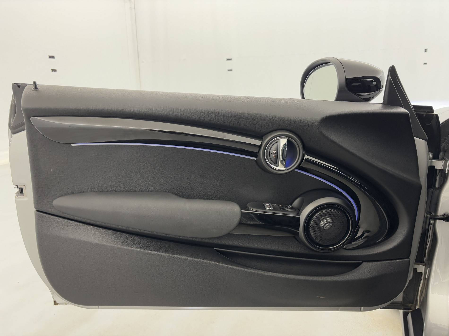 Vente en ligne Mini Mini Hatch 3 portes Hatch 3 Portes Cooper S 178 ch DKG7 au prix de 30 990 €