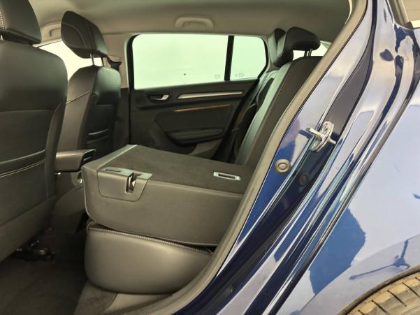 Vente en ligne Renault Megane 4 Estate Mégane IV Estate Blue dCi 115 au prix de 13 990 €