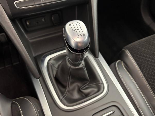 Vente en ligne Renault Megane 4 Estate Mégane IV Estate Blue dCi 115 au prix de 13 990 €