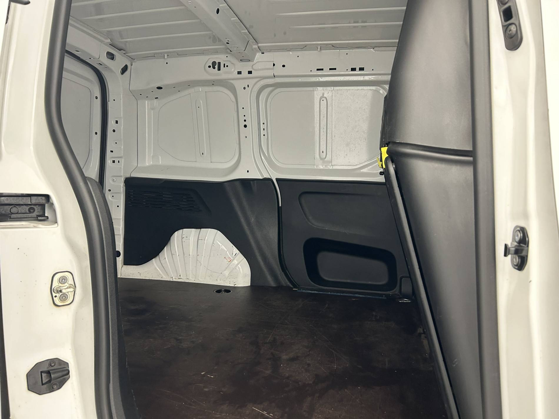 Vente en ligne Citroën Berlingo  M 650 BLUEHDI 130 S&S EAT8 au prix de 15 490 €