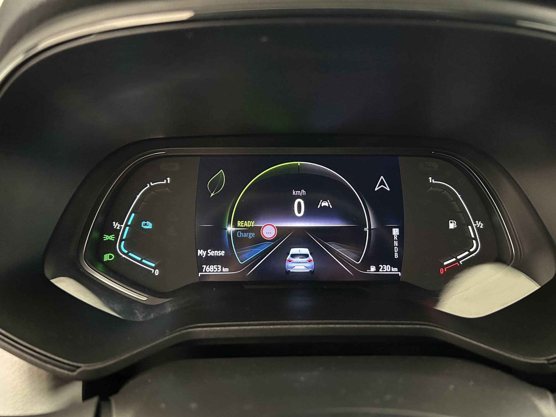 Vente en ligne Renault Clio 5 Clio E-Tech full hybrid 145 au prix de 16 490 €