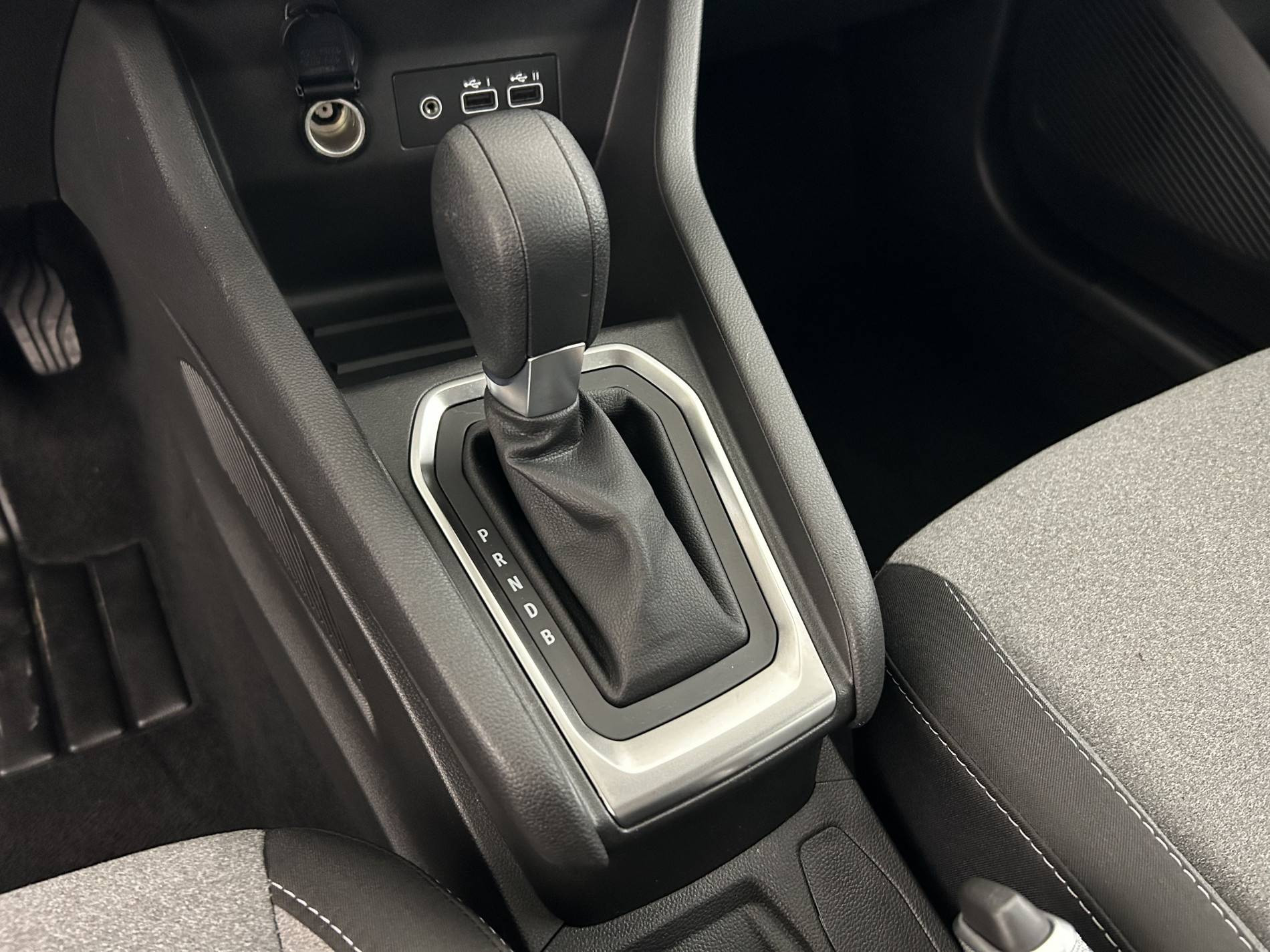 Vente en ligne Renault Clio 5 Clio E-Tech full hybrid 145 ch GSR2 au prix de 20 290 €