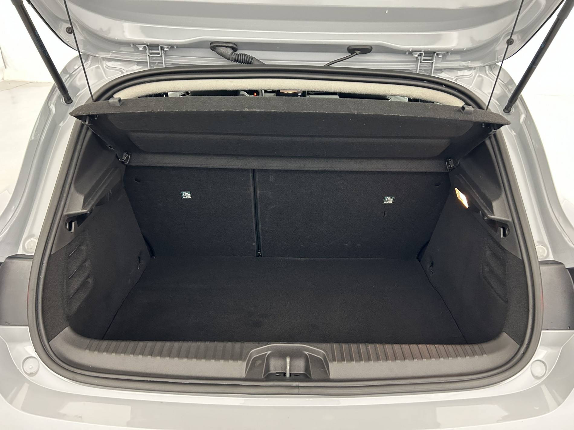 Vente en ligne Renault Clio 5 Clio E-Tech full hybrid 145 ch GSR2 au prix de 20 290 €