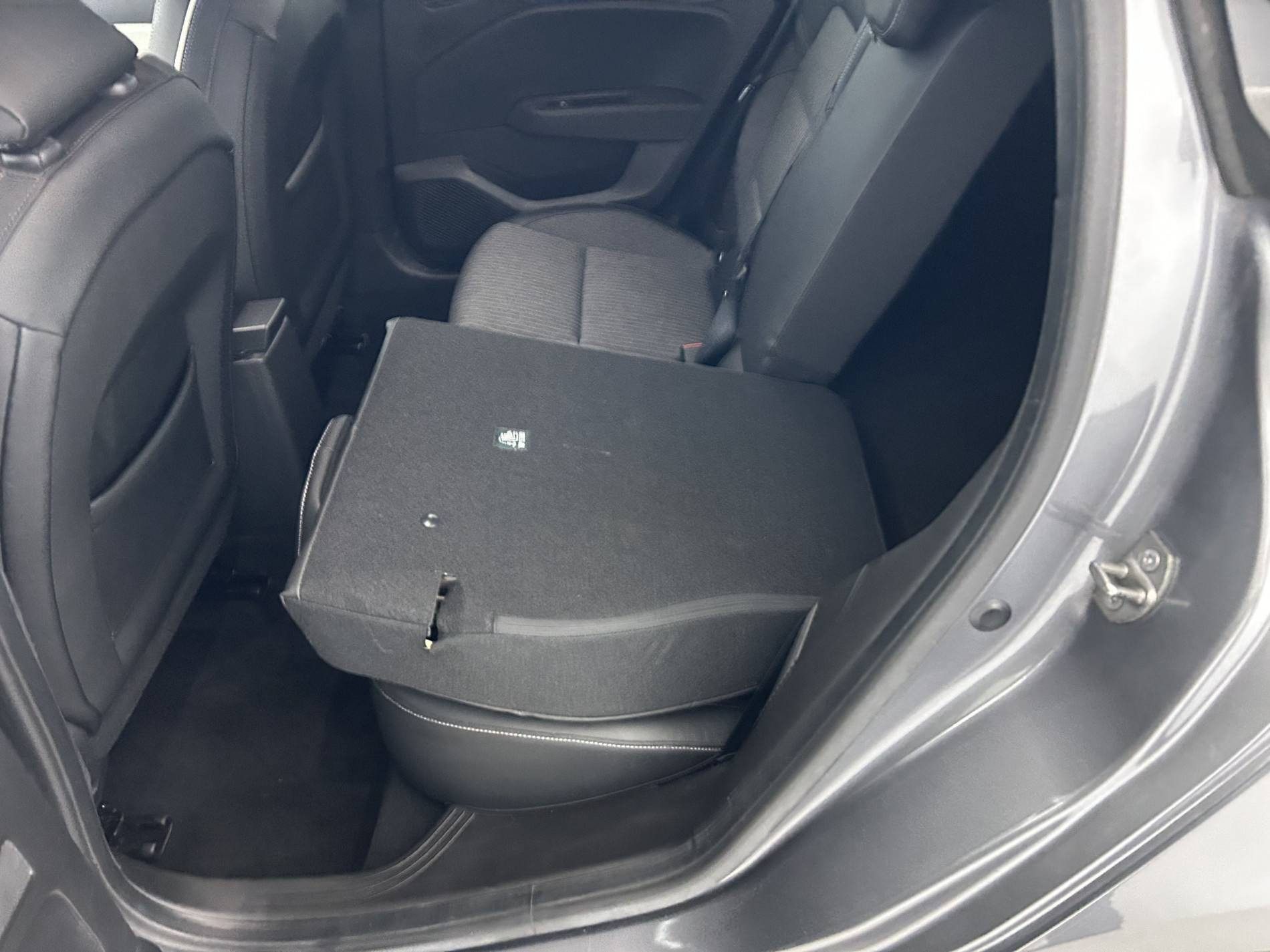 Vente en ligne Renault Clio 5 Clio E-Tech full hybrid 145 au prix de 16 490 €