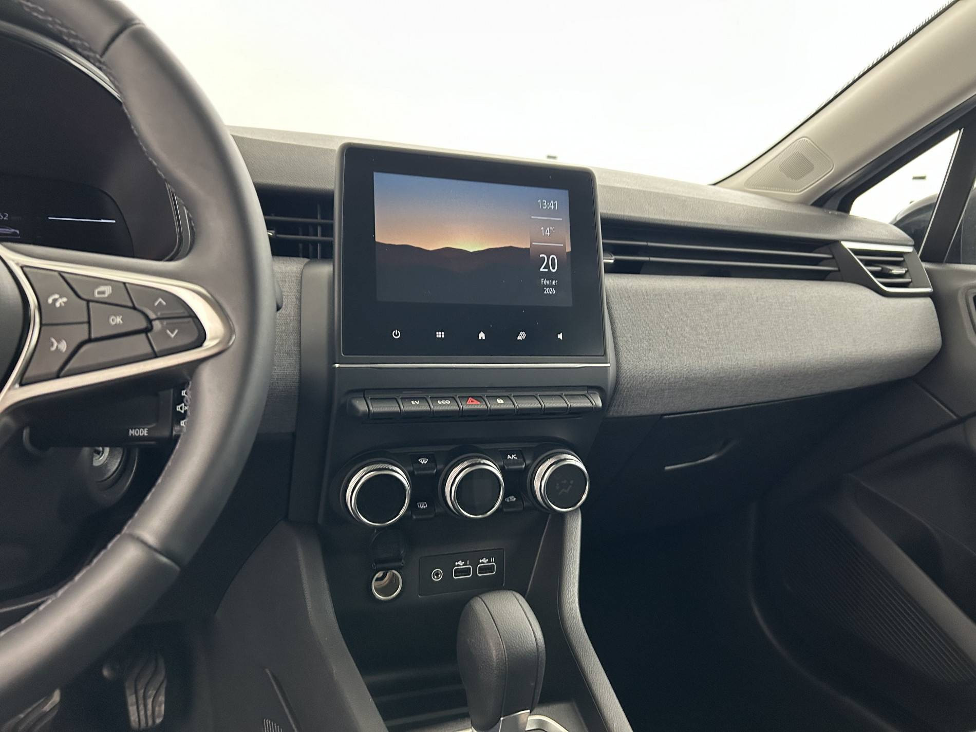 Vente en ligne Renault Clio 5 Clio E-Tech full hybrid 145 ch GSR2 au prix de 20 290 €