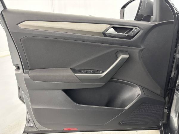 Vente en ligne Volkswagen T-Roc  2.0 TDI 115 Start/Stop BVM6 au prix de 23 990 €