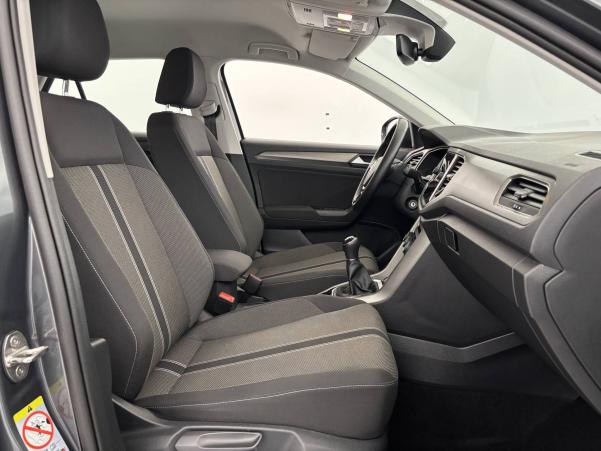 Vente en ligne Volkswagen T-Roc  2.0 TDI 115 Start/Stop BVM6 au prix de 23 990 €