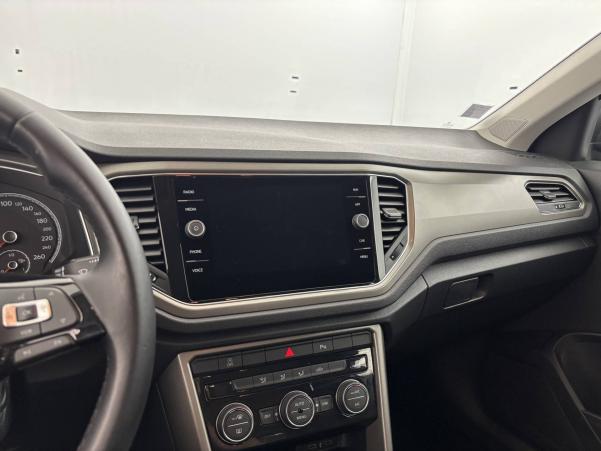 Vente en ligne Volkswagen T-Roc  2.0 TDI 115 Start/Stop BVM6 au prix de 23 990 €