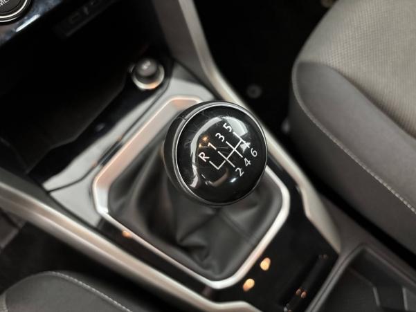 Vente en ligne Volkswagen T-Roc  2.0 TDI 115 Start/Stop BVM6 au prix de 23 990 €