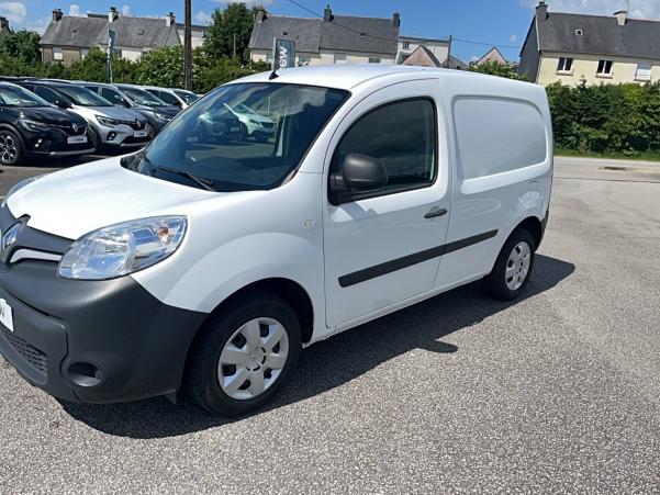 Vente en ligne Renault Kangoo Express  BLUE DCI 80 au prix de 13 990 €