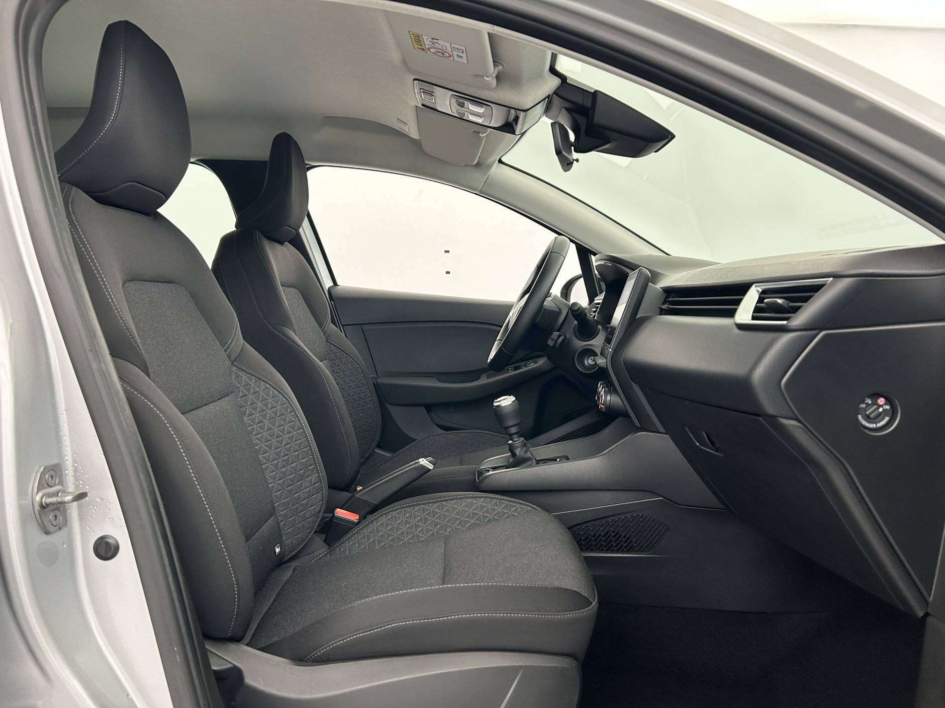 Vente en ligne Renault Clio 5 Clio TCe 90 au prix de 14 990 €