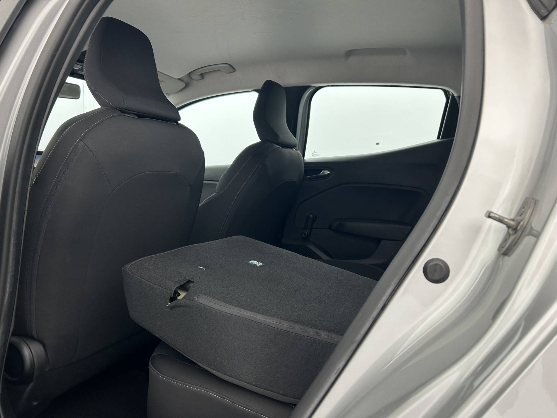 Vente en ligne Renault Clio 5 Clio TCe 90 au prix de 13 990 €