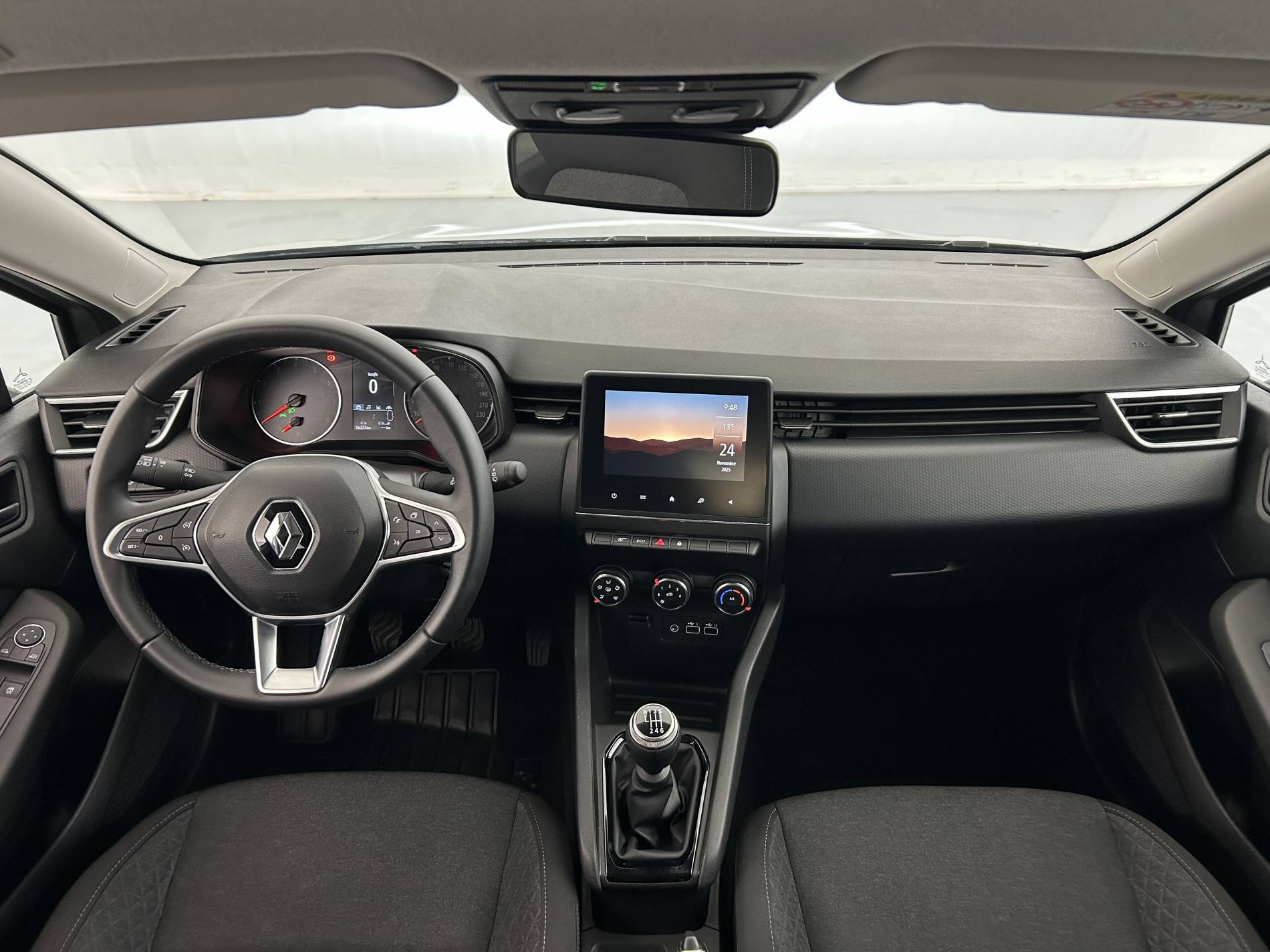 Vente en ligne Renault Clio 5 Clio TCe 90 au prix de 14 990 €