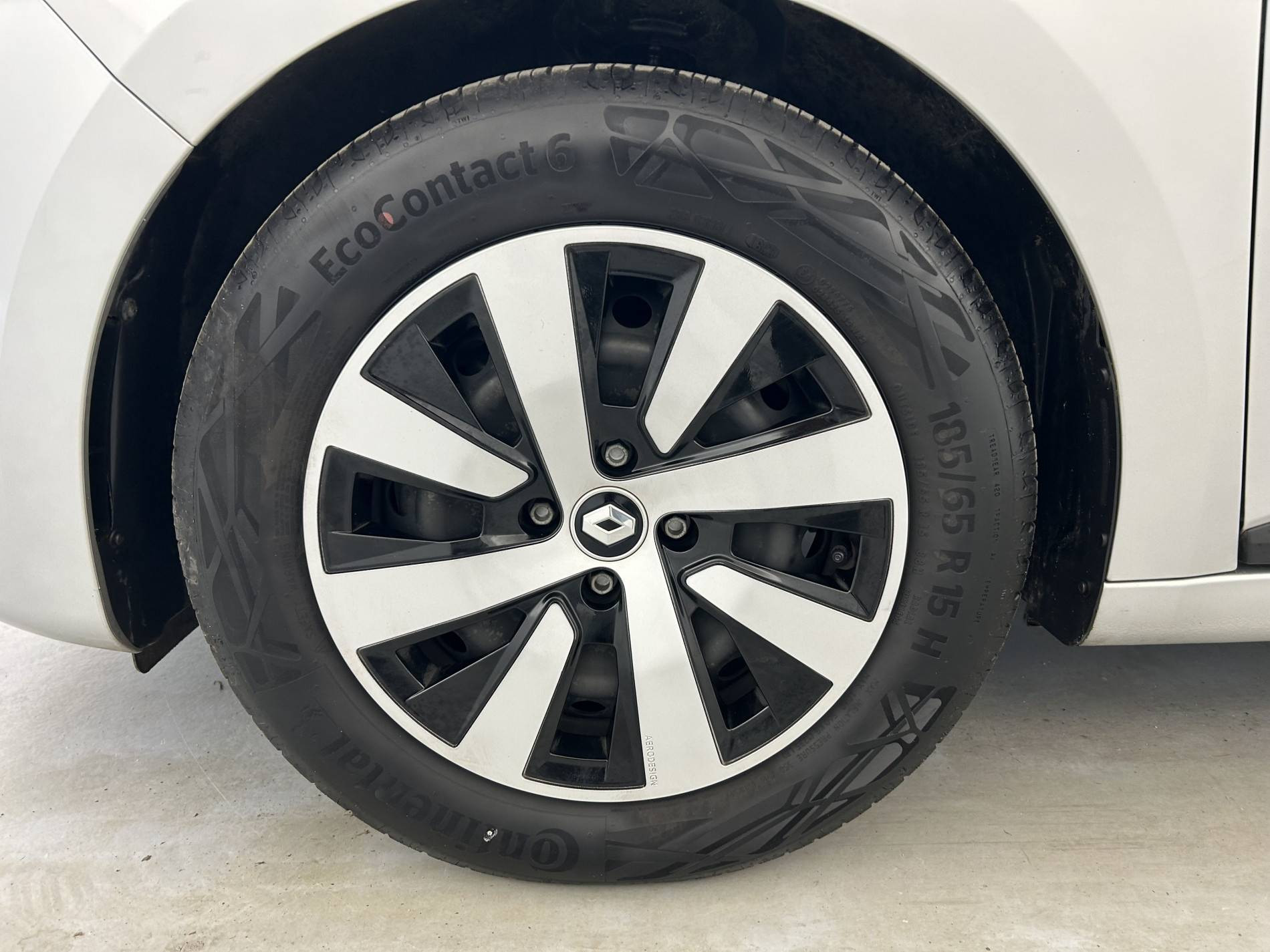 Vente en ligne Renault Clio 5 Clio TCe 90 au prix de 14 990 €