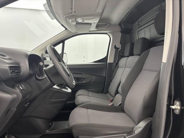 Vente en ligne Opel Combo Cargo  1.5 130 CH S/S L1H1 1000 KG BVA8 au prix de 19 490 €