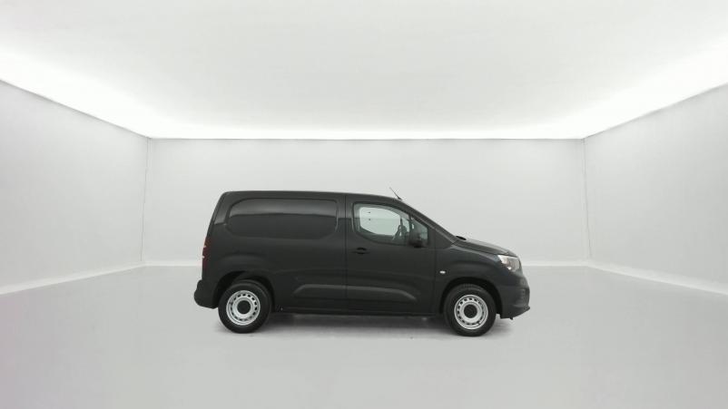 Vente en ligne Opel Combo Cargo  1.5 130 CH S/S L1H1 1000 KG BVA8 au prix de 19 490 €