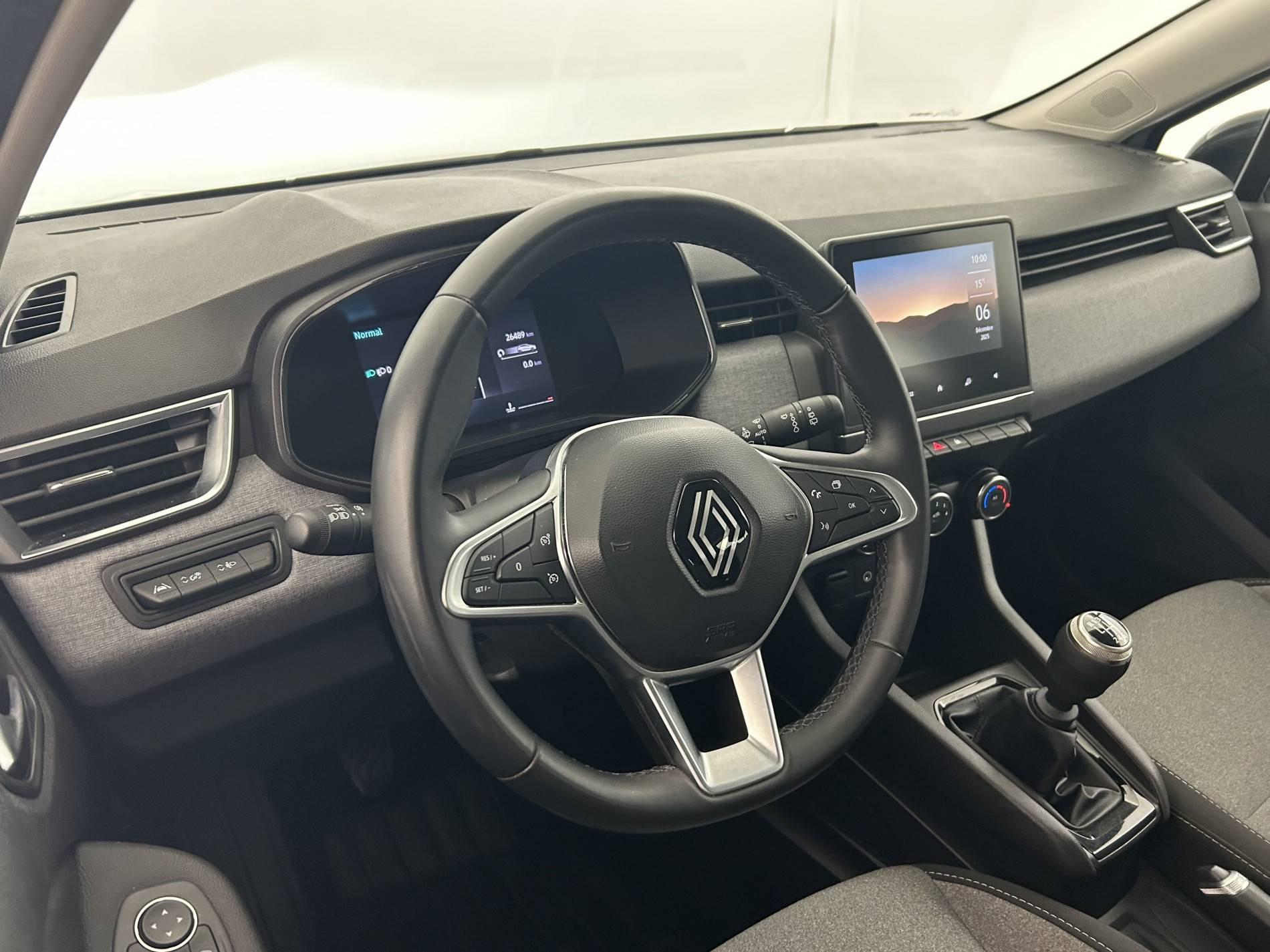 Vente en ligne Renault Clio 5 Clio TCe 90 au prix de 14 990 €