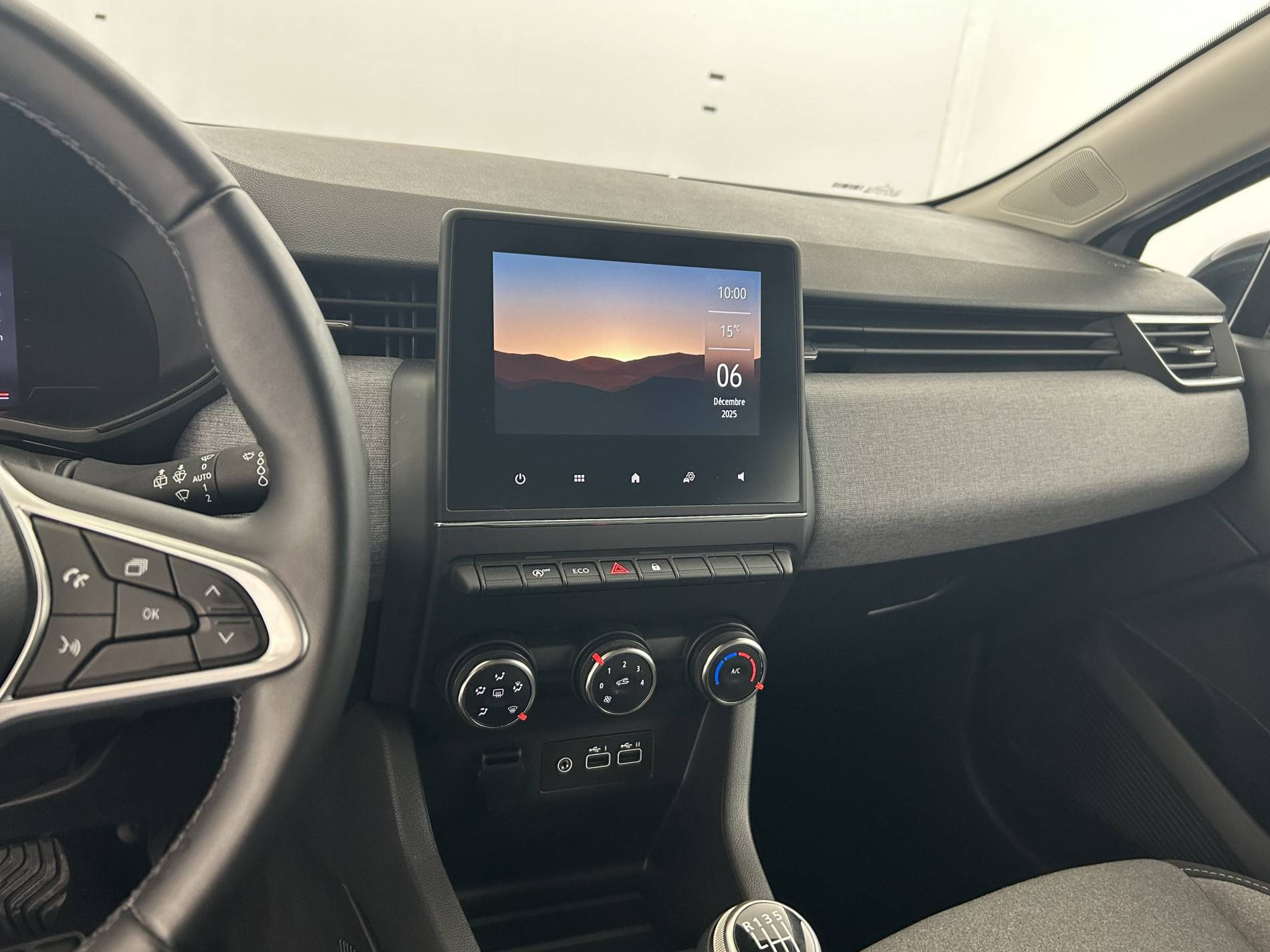 Vente en ligne Renault Clio 5 Clio TCe 90 au prix de 14 990 €