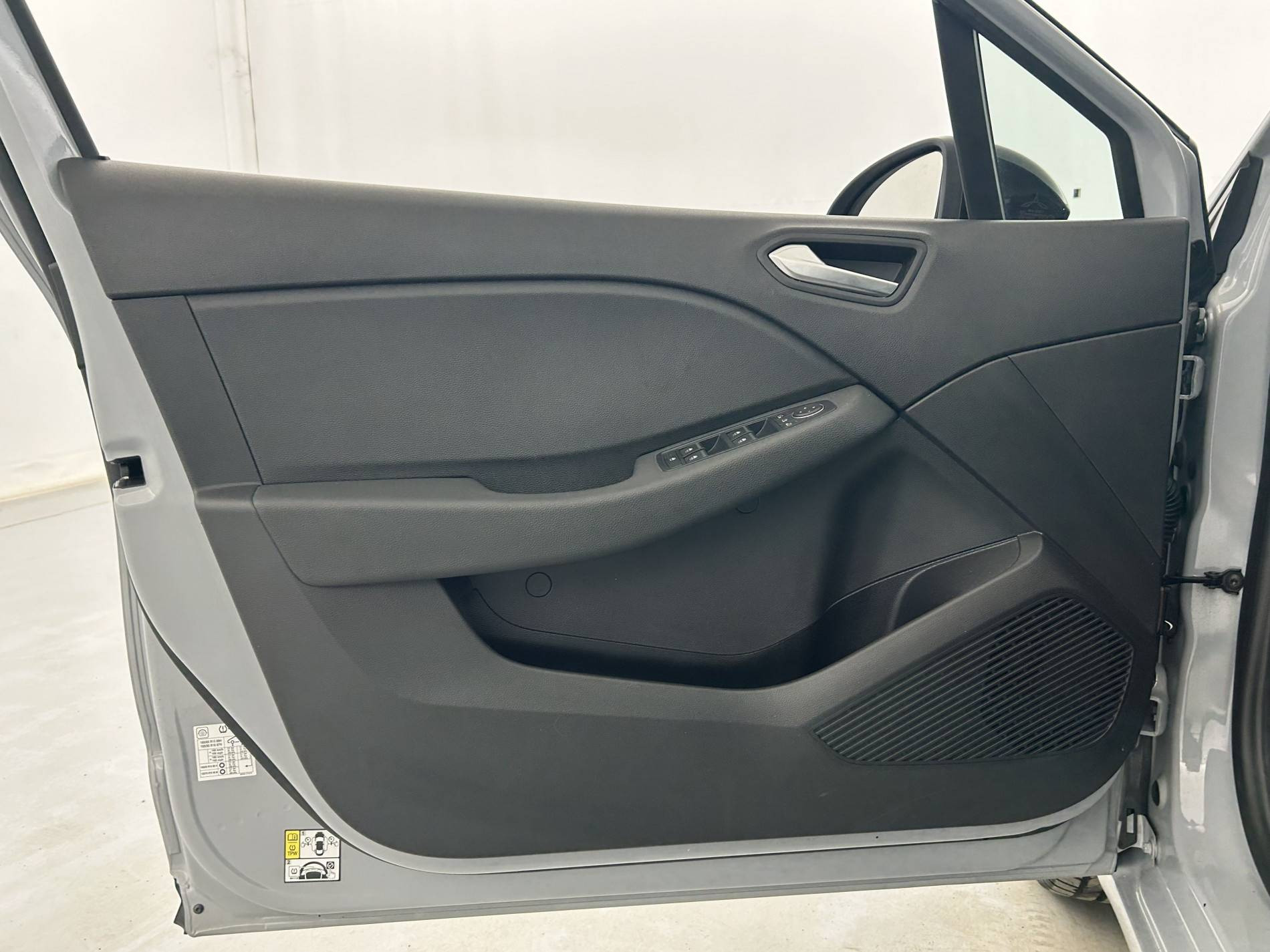 Vente en ligne Renault Clio 5 Clio TCe 90 au prix de 14 990 €