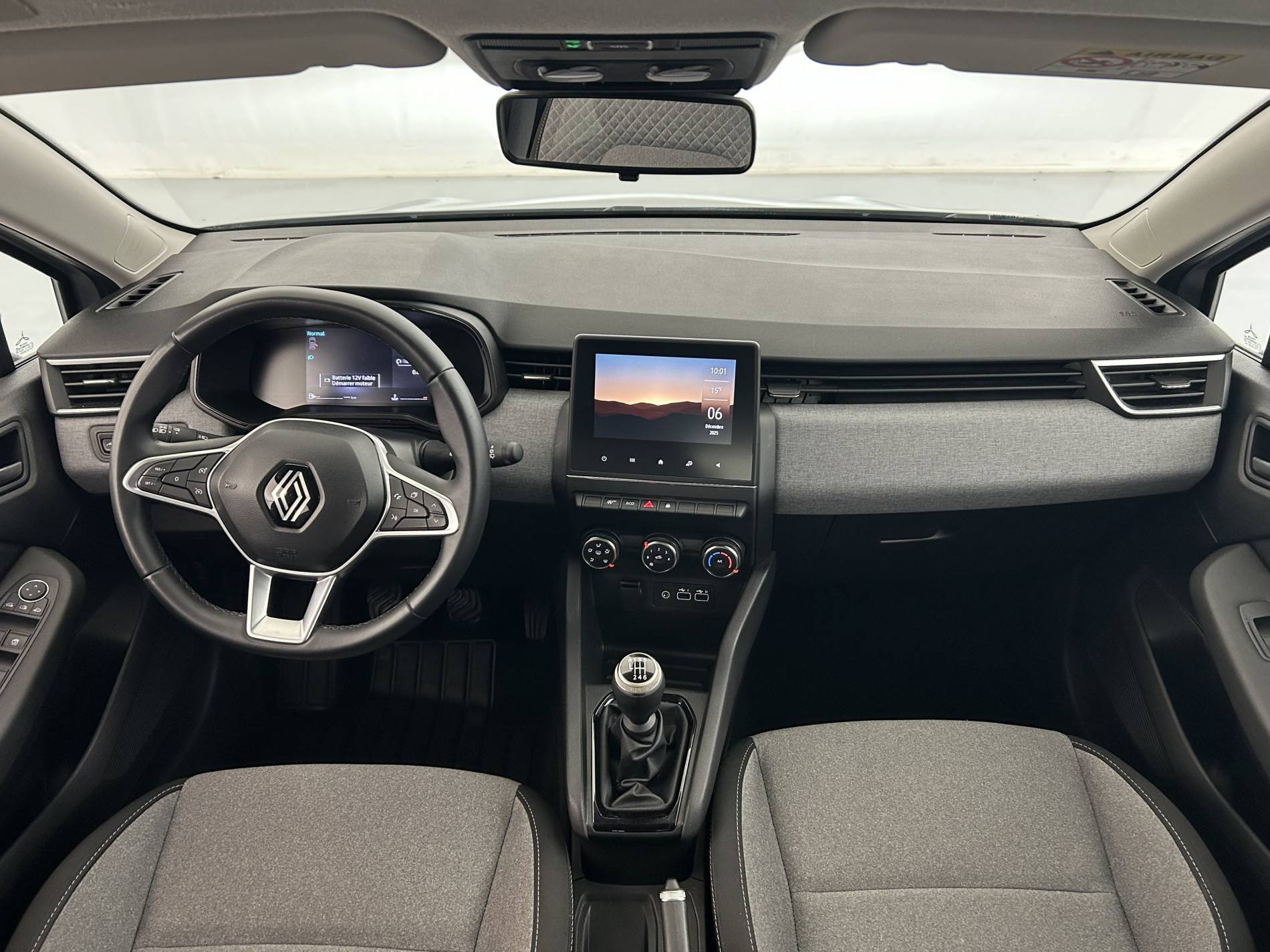 Vente en ligne Renault Clio 5 Clio TCe 90 au prix de 14 990 €