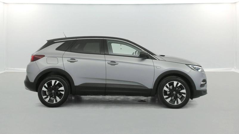 Vente en ligne Opel Grandland X Grandland X 1.5 Diesel 130 ch BVA6 au prix de 19 490 €