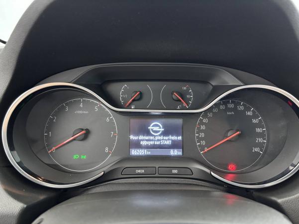Vente en ligne Opel Grandland X Grandland X 1.5 Diesel 130 ch BVA6 au prix de 19 490 €