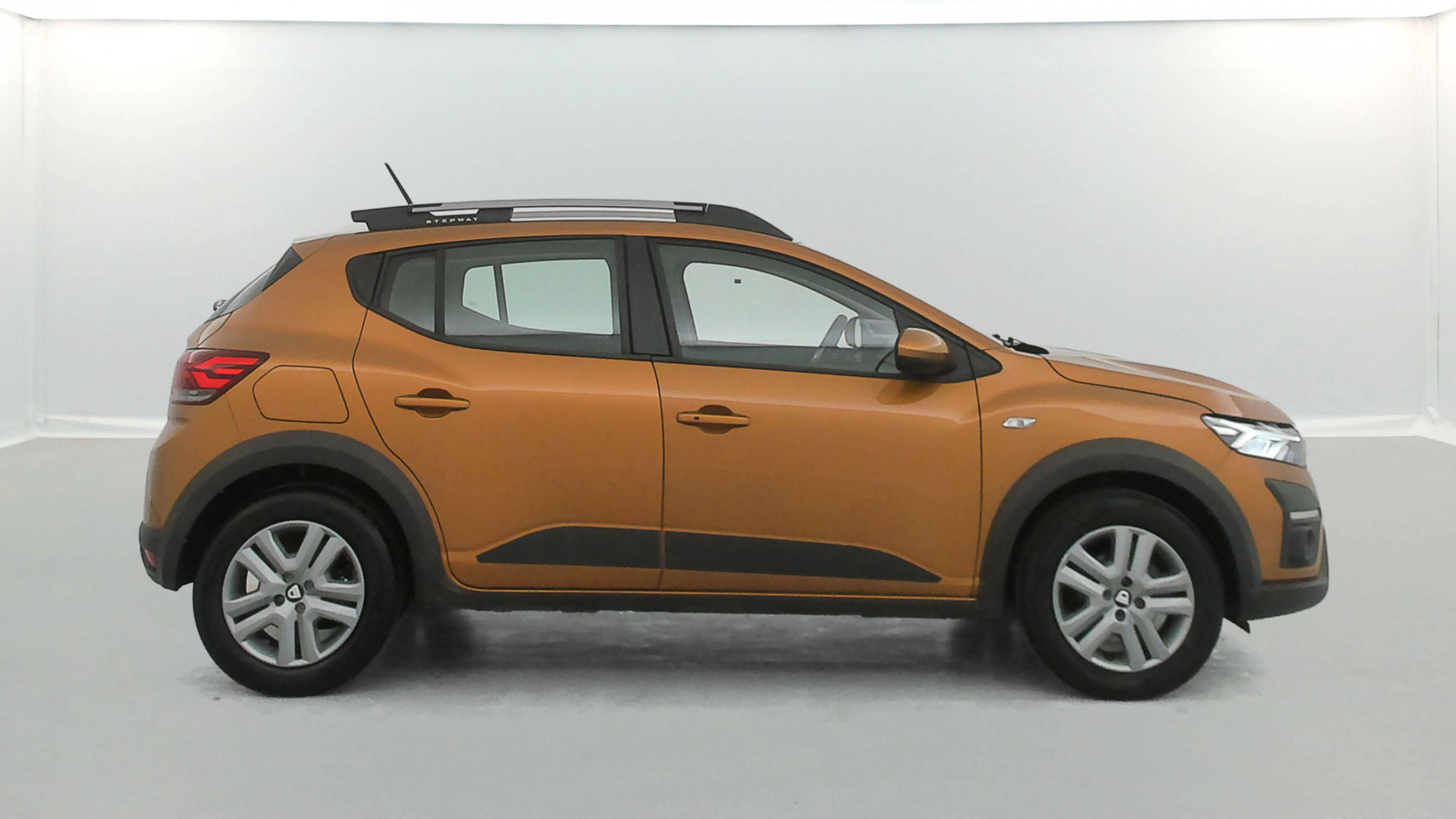 Vente en ligne Dacia Sandero  ECO-G 100 au prix de 13 990 €