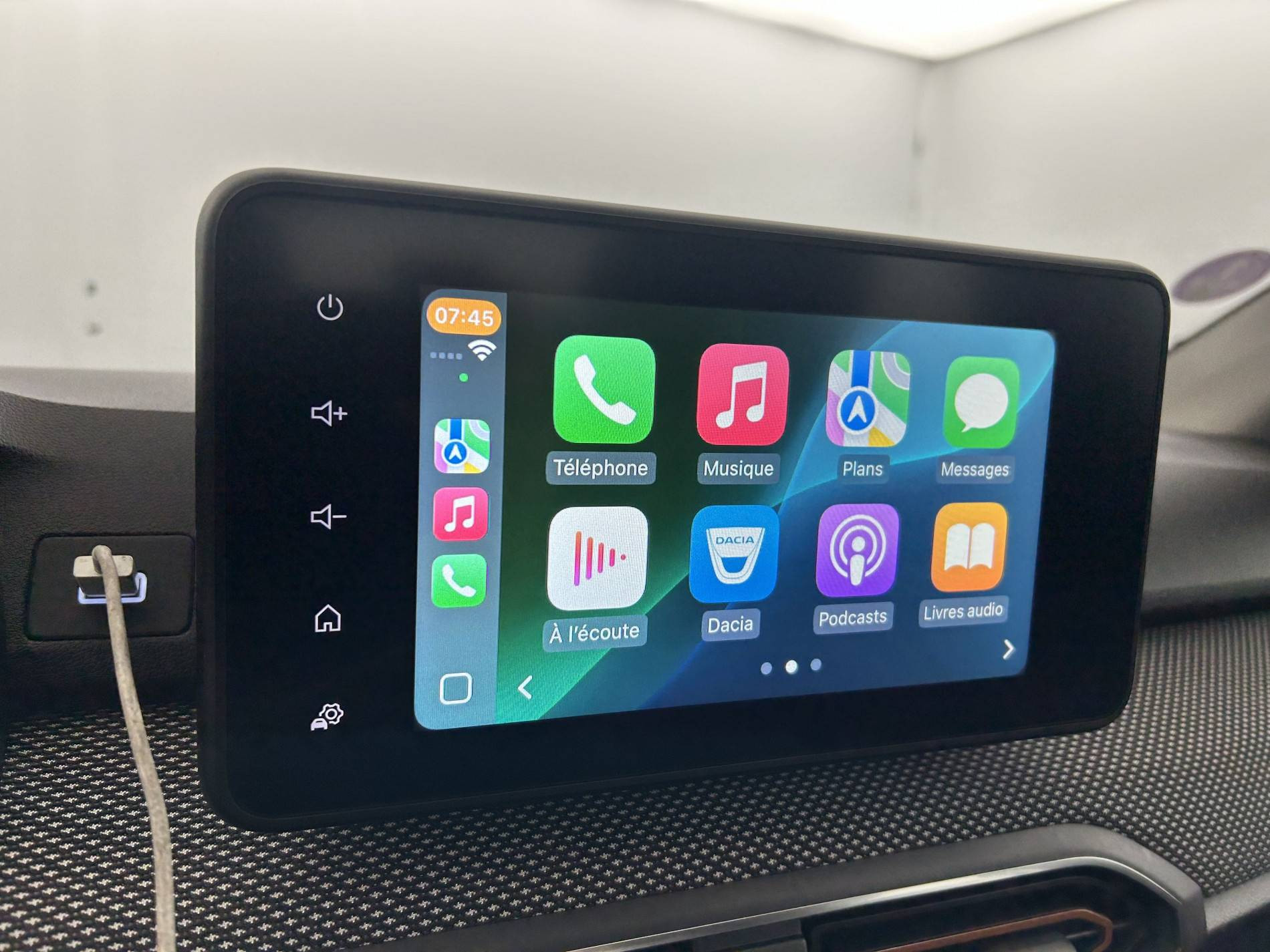 Vente en ligne Dacia Sandero  ECO-G 100 au prix de 13 990 €