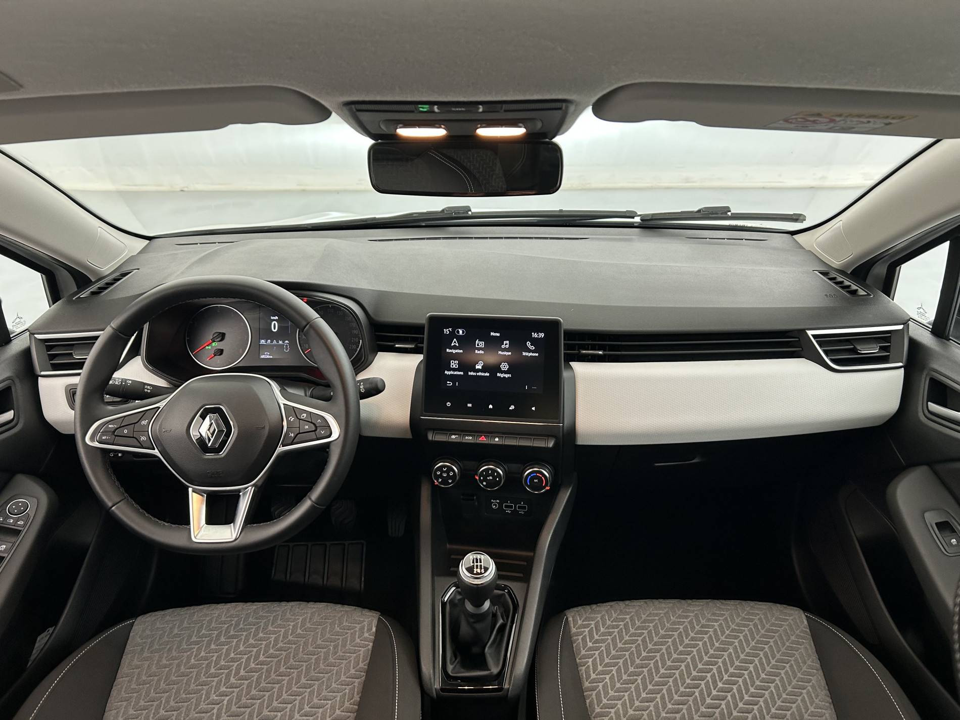 Vente en ligne Renault Clio 5 Clio TCe 100 GPL au prix de 13 990 €