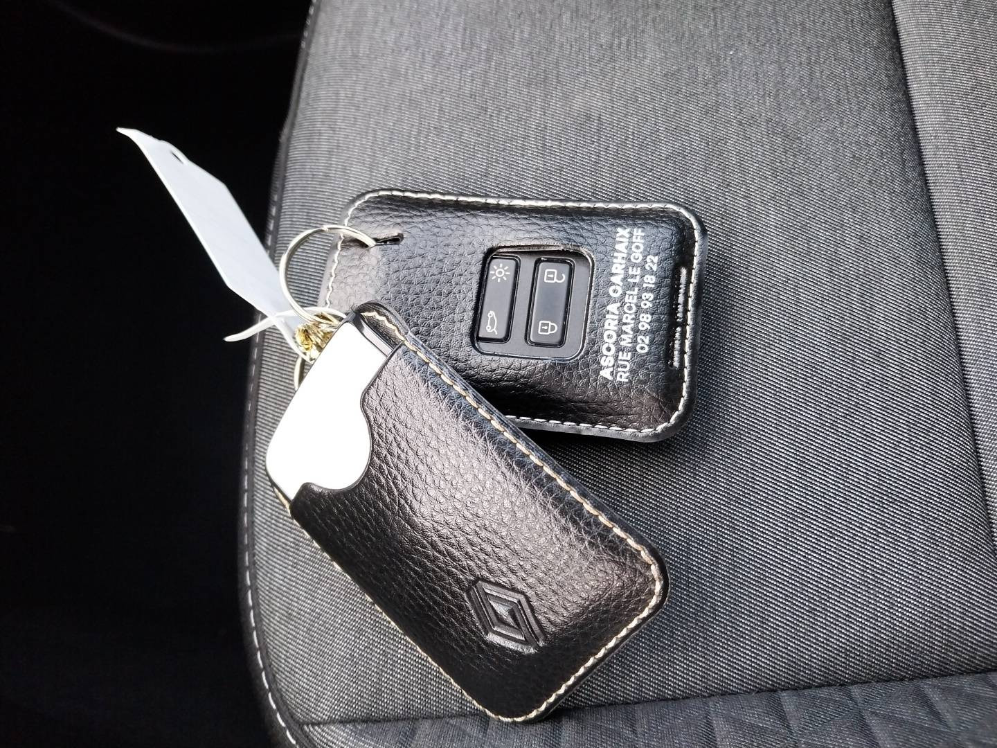 Vente en ligne Renault Captur  TCe 90 - 21 au prix de 17 490 €