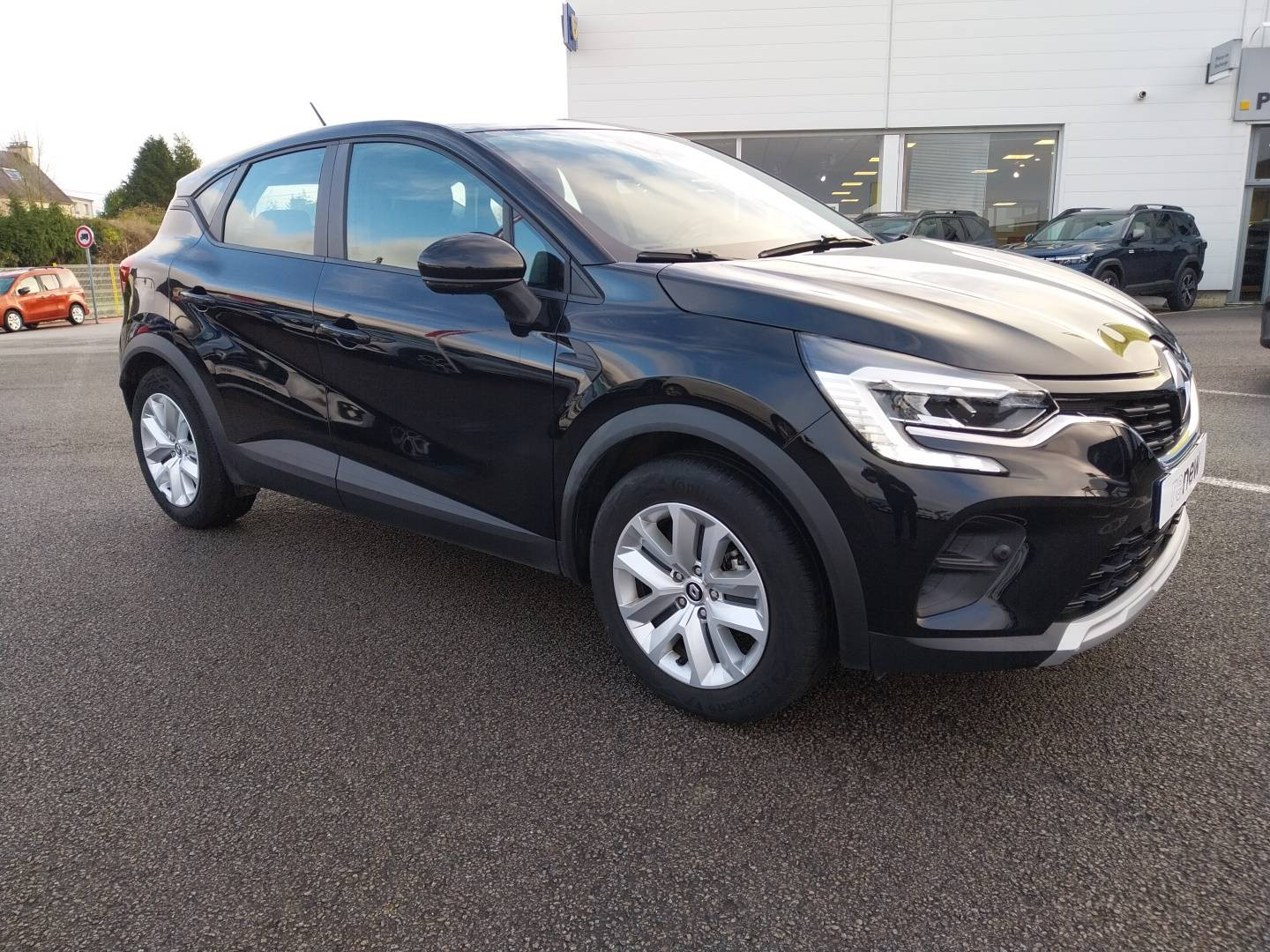 Vente en ligne Renault Captur  TCe 90 - 21 au prix de 17 490 €