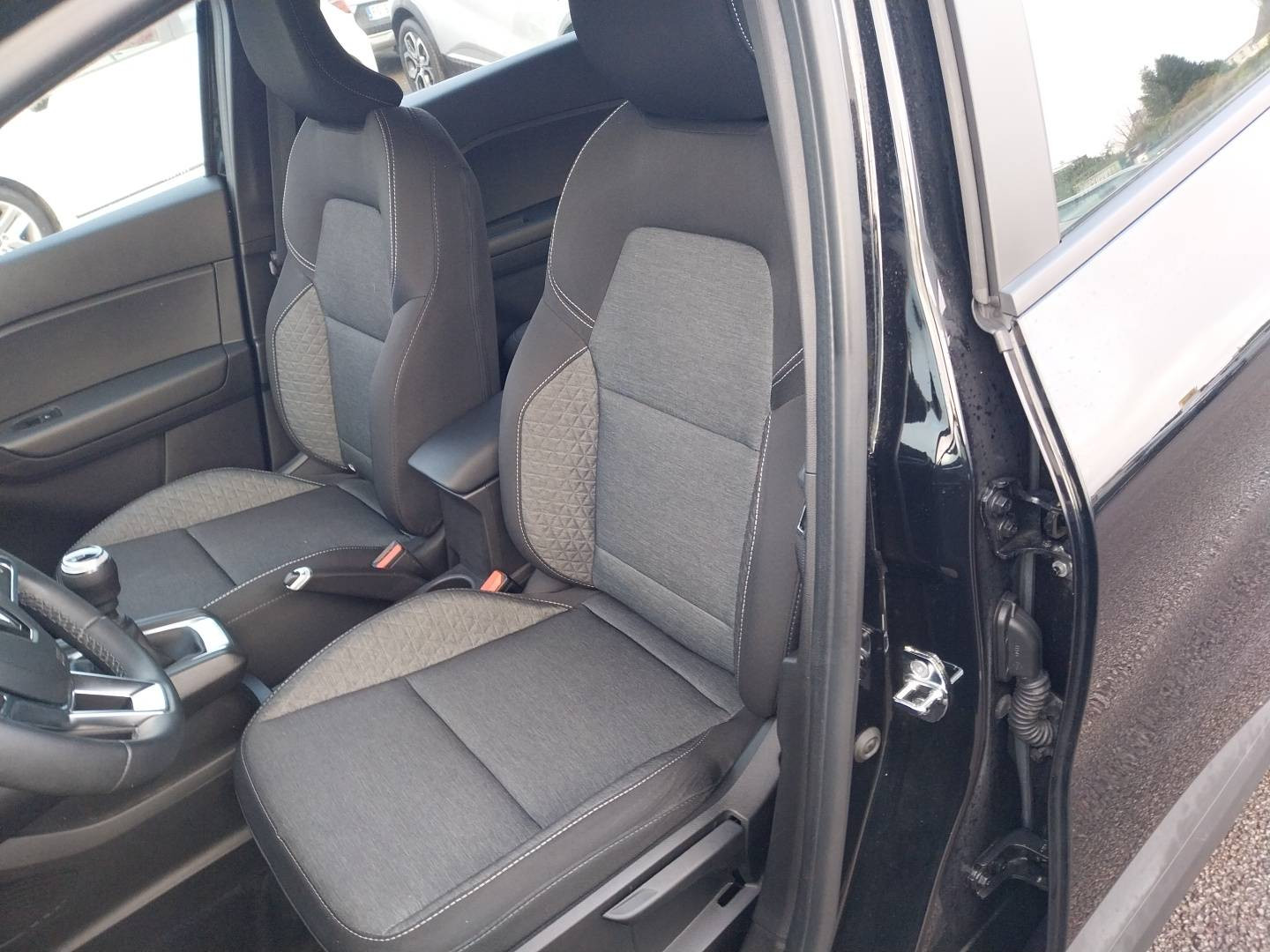 Vente en ligne Renault Captur  TCe 90 - 21 au prix de 17 490 €