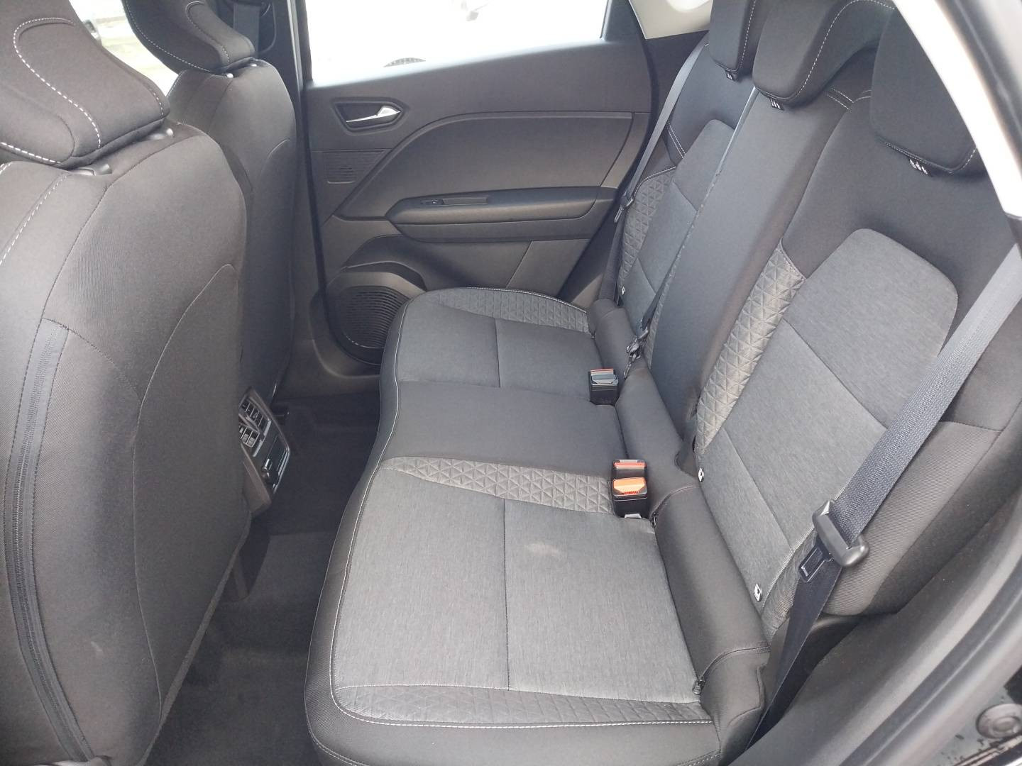 Vente en ligne Renault Captur  TCe 90 - 21 au prix de 17 490 €