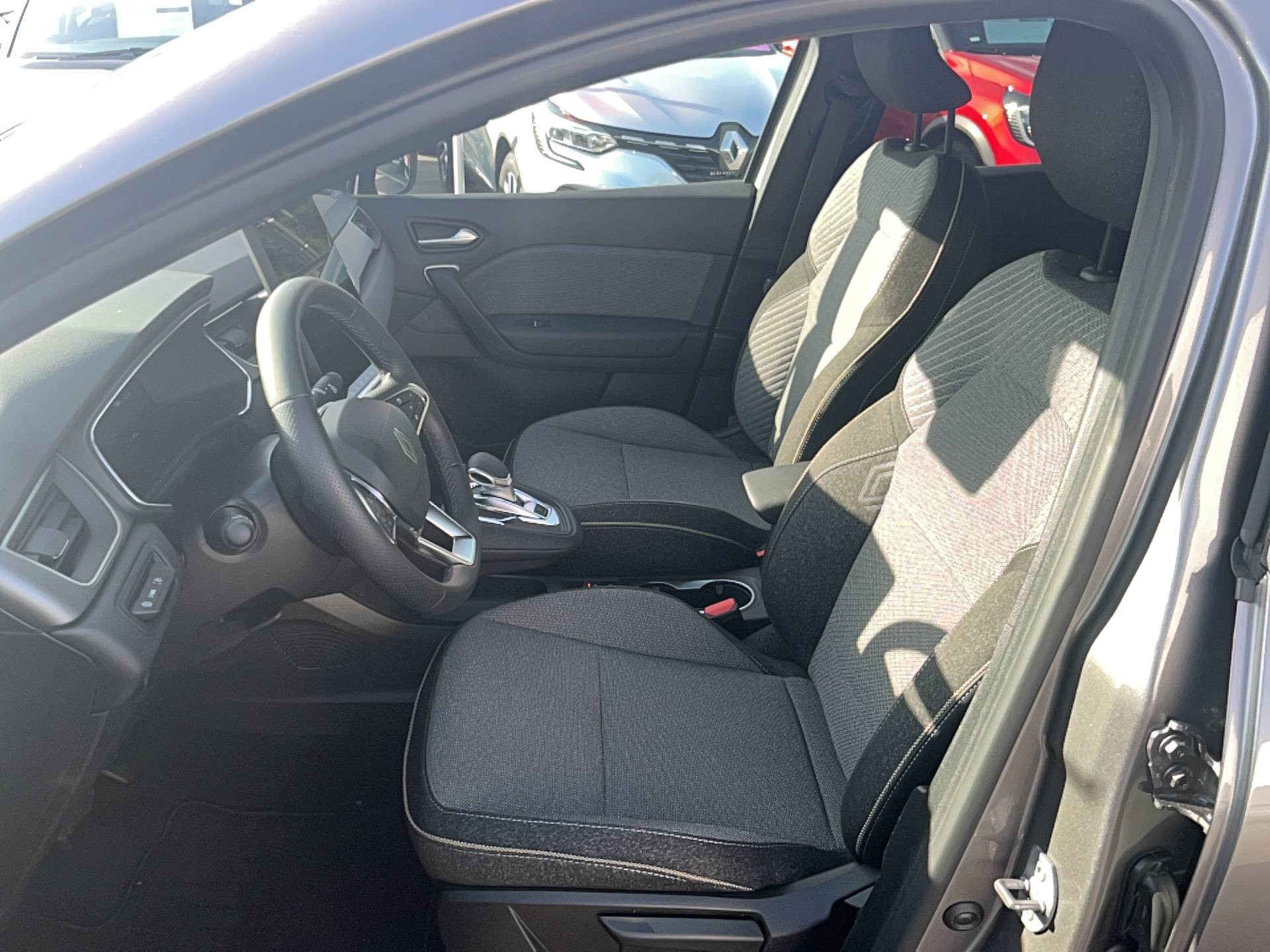 Vente en ligne Renault Symbioz  E-Tech full hybrid 145 au prix de 28 490 €