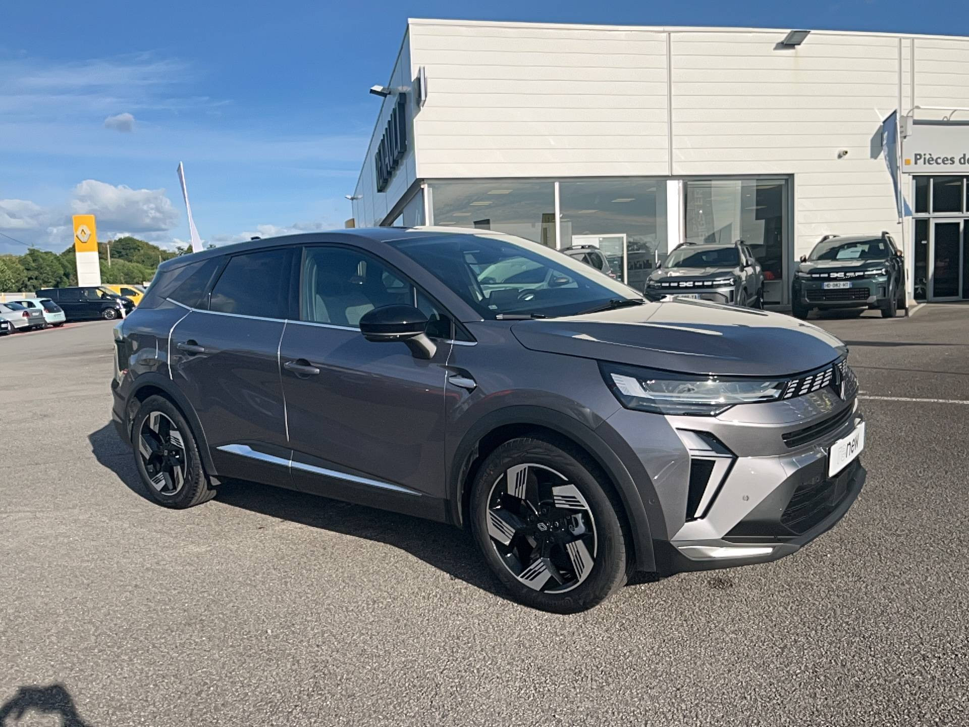 Vente en ligne Renault Symbioz  E-Tech full hybrid 145 au prix de 28 490 €