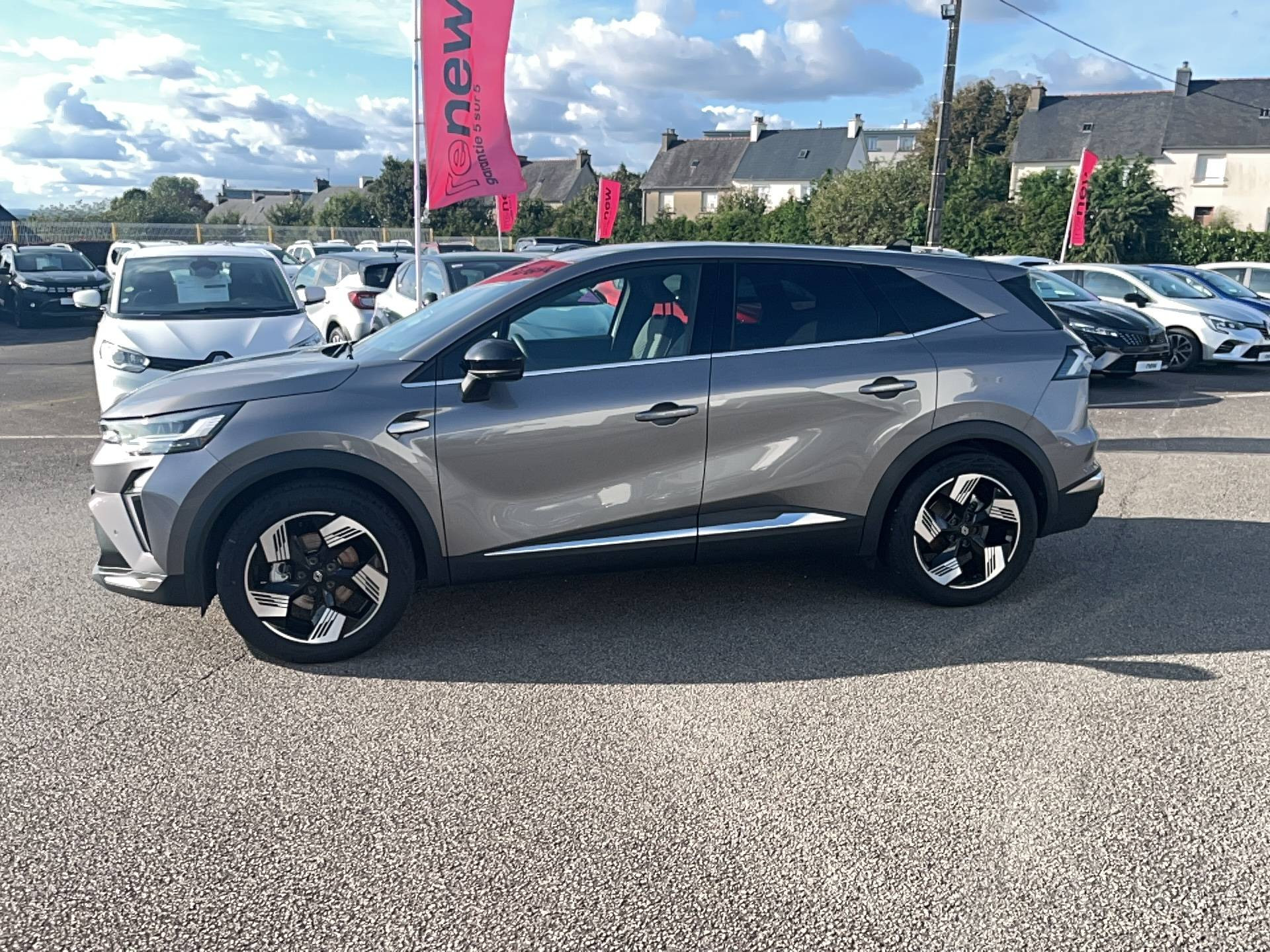 Vente en ligne Renault Symbioz  E-Tech full hybrid 145 au prix de 28 490 €